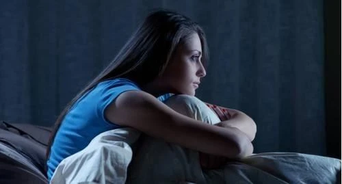 夜の不眠症に対処する方法は?